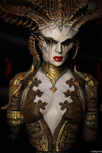 Load image into Gallery viewer, Lilith bust - Diablo - With or without painting
