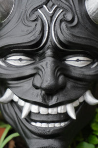 Masque Oni décoratif - Noir et argenté