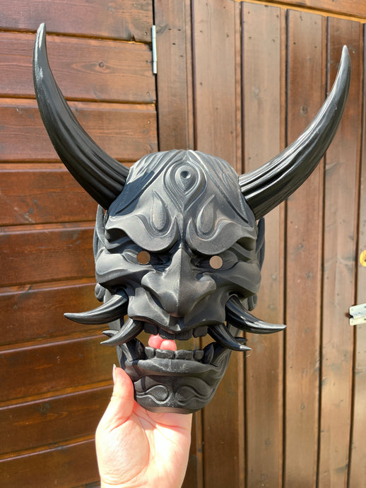 Japon, masque japonais, masque Oni, masque Hannya