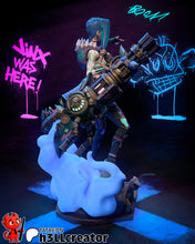 Load image into Gallery viewer, Figurine Arcane, figurine league of legends, figurine Isha, figurine Jinx
